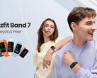 L'Amazfit Band 7 se décline en deux couleurs avec des bracelets de montre vibrants. (Image source : Amazfit)