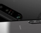 Le Sony Xperia 1 V devrait être équipé de capteurs photo plus grands que ceux de son prédécesseur. (Source de l'image : @OnLeaks/Sony - édité)