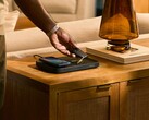 Le Twelve South Valet est disponible en plusieurs couleurs