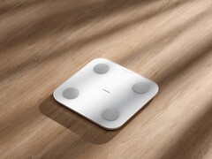 La balance de composition corporelle S400 de Xiaomi est disponible dans de nombreux pays européens. (Source de l'image : Xiaomi)