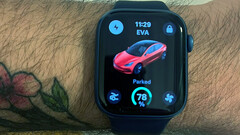 L'application Apple Watch de Tesla est disponible avec quelques fonctions de base (Image source : Ryan Anderson/X)