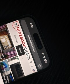 La série iPhone 17 devrait être dotée d'une caméra selfie de 24 mégapixels. 