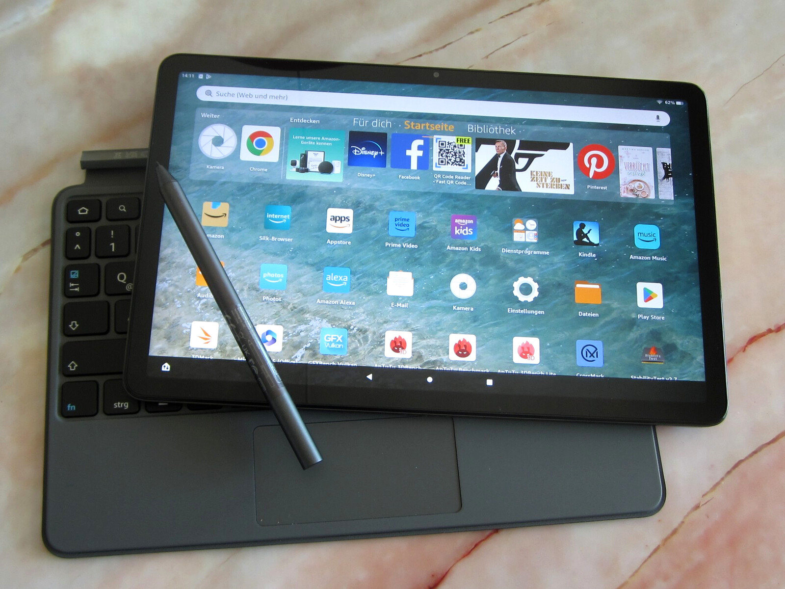 Test de l' Fire Max 11 : la tablette la plus grande et la plus  puissante d' - Notebookcheck.fr