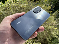 Le Poco F7 de Xiaomi fonctionne sous HyperOS 2.0, et les publicités sont omniprésentes. Mais il est possible de les désactiver.