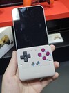 Les boutons frontaux de la manette Game Boy GameSir qui n'a pas encore été annoncée. (Source de l'image : @yoshivesmovie sur X)