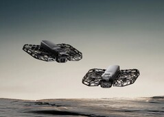 Les HoverAir X1 Pro et X1 Pro Max, contrairement au X1 original, peuvent voler au-dessus de l'eau, de la neige et des falaises (Image source : HoverAir)