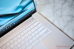Haut-parleurs du Asus ZenBook S16 (image via Notebookcheck)