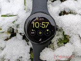 Google a gardé le capteur SpO2 de la Pixel Watch désactivé jusqu'à présent. (Source de l'image : NotebookCheck)