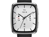La smartwatch Active 2 Square Premium d'Amazfit (photo) a fait son apparition chez les détaillants mexicains. (Source de l'image : Walmart)