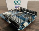 L'Arduino UNO Q est essentiellement un Raspberry Pi avec des gènes Arduino (image : Notebookcheck)