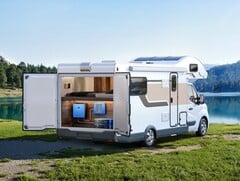 Le système d&#039;alimentation RVSolar 48V de Bluetti (Source de l&#039;image : Bluetti)