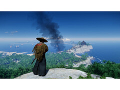 Un paysage tiré de Ghost of Tsushima montrant Jin debout sur une montagne surplombant l'île. (Source de l'image : Steam)