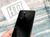 Le Galaxy S22 devrait être disponible en plusieurs couleurs. (Source de l'image : Ice Universe)