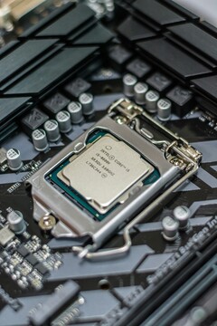 Un benchmark dévoilé laisse entrevoir les performances graphiques de l'Intel Core 3 N350 (Source de l'image : Alexandru-Bogdan Ghita, Unsplash)