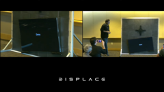 Le Displace TV fait la démonstration de sa nouvelle fonction de sécurité. (Source : Displace)