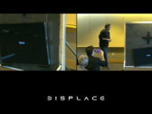 Le Displace TV fait la démonstration de sa nouvelle fonction de sécurité. (Source : Displace)