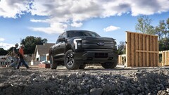 Le F-150 Lightning pourrait bénéficier du montant total de la subvention pour les VE (image : Ford)