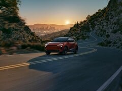 Le Toyota 2026 C-HR (photo) est un véhicule électrique à batterie. (Source de l&#039;image : Toyota)