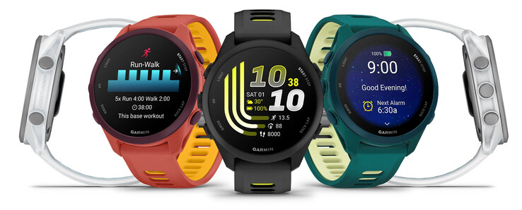 Garmin propose la Forerunner 170 en quatre couleurs.