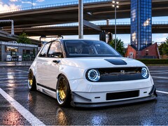 Dans Forza Horizon 6, les parkings sont étonnamment vides malgré le nombre élevé de joueurs.