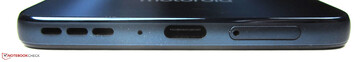 En bas : haut-parleur, microphone, USB-C 2.0, emplacement SIM