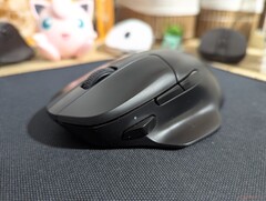 Souris de jeu Keychron M7 8K bouton latéral avant