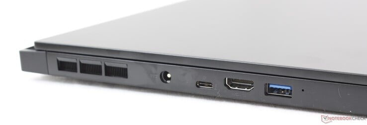 Côté gauche : entrée secteur, USB C + Thunderbolt 3, HDMI 2.0, USB A 3.2 Gen. 2.