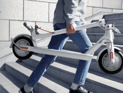 Le Xiaomi Electric Scooter 3 Lite avec une vitesse de pointe de 25 km/h (~16 mph) pourrait bientôt arriver en Europe. (Image source : Xiaomi)