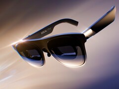 Les lunettes AR Xreal 1 Pro+ offrent des images HDR de 1 200 nits lorsqu’elles sont connectées à des ordinateurs portables, des téléphones et des consoles de jeux.