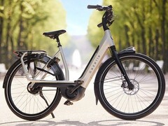 Le vélo électrique Gazelle Avignon C380 HMB LTD a une autonomie de 155 km (~96 miles). (Image source : Gazelle)