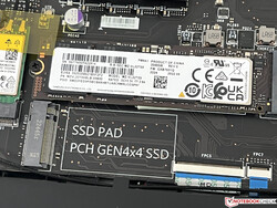 La GT77 dispose de trois emplacements M.2-2280 (1x PCIe 5.0, 2x PCIe 4.0)