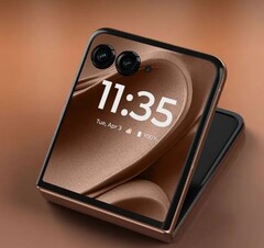 Le Razr 50 Ultra a été baptisé Razr+ 2024 aux États-Unis. (Source de l'image : Motorola)