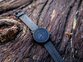 La prochaine smartwatch Moto ressemblera beaucoup à la Moto 360 Gen 3 de l'année dernière. (Source de l'image : Motorola)