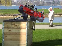 Les chercheurs de l&#039;ETH Zürich développent des modules de pointe permettant au robot ANYmal D de naviguer sur des terrains et des obstacles complexes. (Source : ETH Zürich sur YouTube)