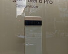 Le Pixel 6 Pro en chair et en os, " Coming Fall 2021 ". (Image source : u/ThisGuyRightHer3)