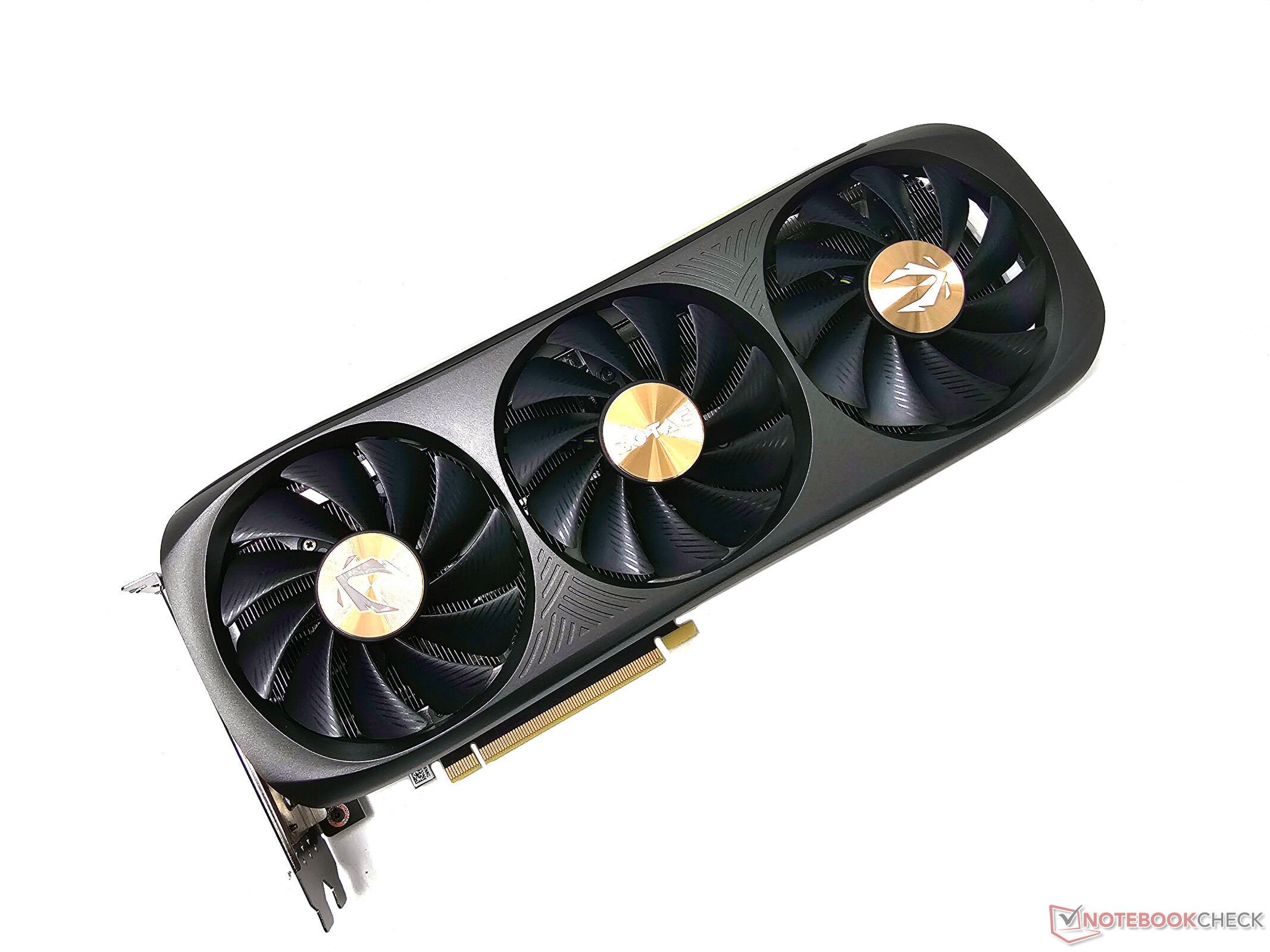 Nvidia GeForce RTX 4060 Ti avec deux configurations de VRAM