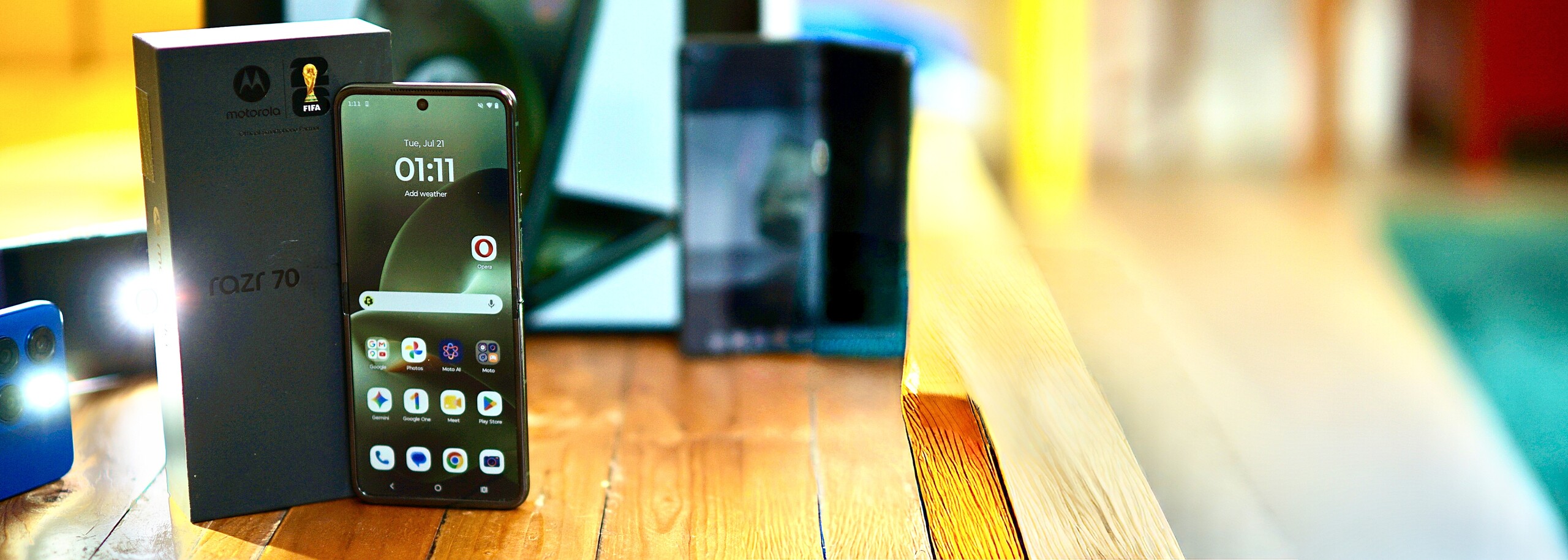 Critique du Motorola Razr Plus 2026