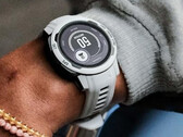 L'Instinct 3 semble ressembler à l'actuelle série Instinct 2, illustrée. (Source de l'image : Garmin)