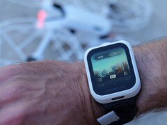 L’Antigravity A1 pourra également être contrôlé à l’aide d’une montre