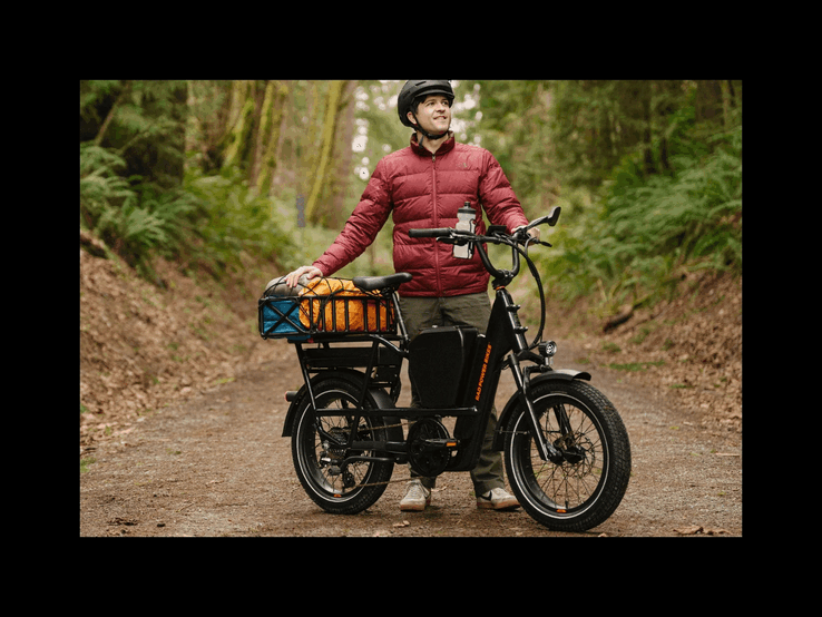 L'e-bike utilitaire RadRunner Max Cargo offre une autonomie de 60 miles avec une seule charge (Source : Rad Power Bikes)