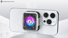 Nubia présente le RedMagic VC Cooler 5 Pro avec une capacité de refroidissement allant jusqu'à 36 watts (Image source : RedMagic)