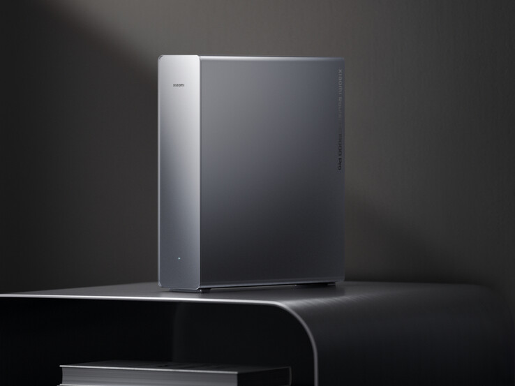 Le Router BE19000 Pro mesure 242 x 70 x 273 mm.