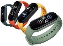 Le Xiaomi Mi Band 5 a été loué pour ses nombreuses fonctions disponibles à un prix modique. (Source de l'image : Xiaomi/Amazon)