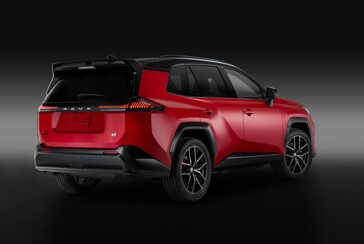 Le Toyota RAV4 GR Sport hybride rechargeable 2026