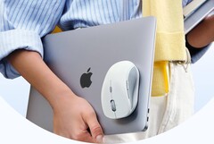 La souris sans fil ESR MagMouse est la première souris au monde à fixation magnétique avec câble de chargement intégré (Source : ESR)