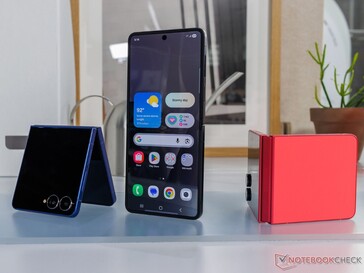Galaxy Écran et caméras arrière du Z Flip 7 (source d'image : Notebookcheck)