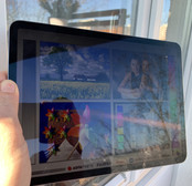 L'Apple iPad Pro (2018) à l'extérieur avec une luminosité moyenne.