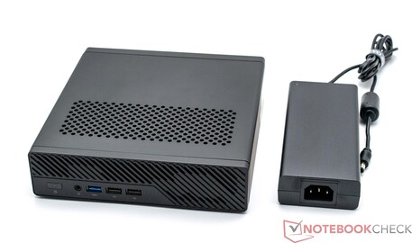 Minisforum MS-01 avec bloc d'alimentation (19 V ; 9,47 A)