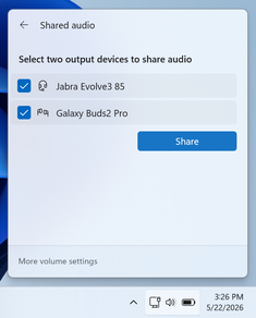 Sélectionner deux appareils Bluetooth LE Audio compatibles dans le menu de configuration.