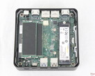 Le Cubi NUC 3MG est l'un des plus petits mini PC pouvant accueillir jusqu'à 128 Go de mémoire amovible